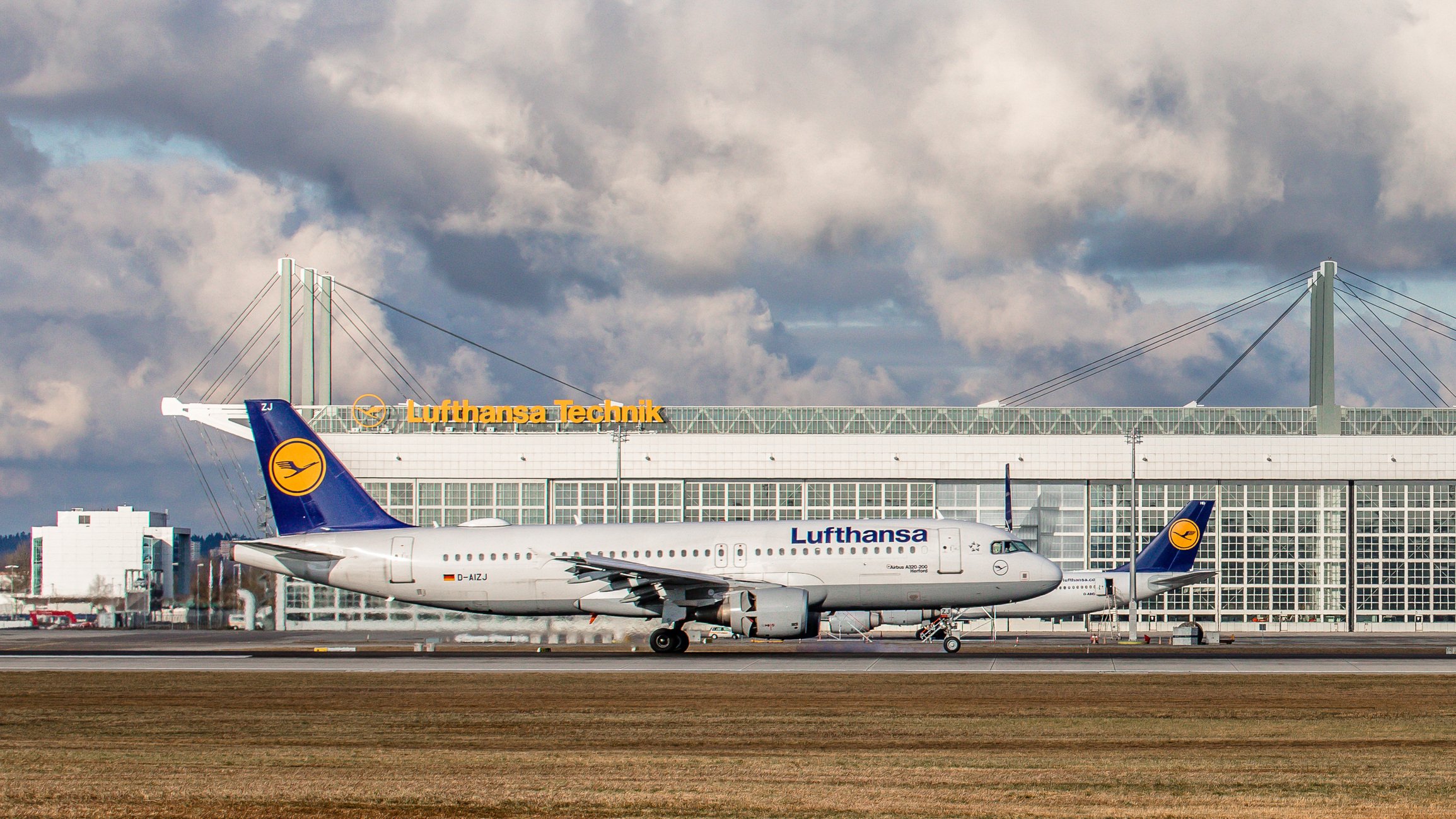 Lufthansa Technik